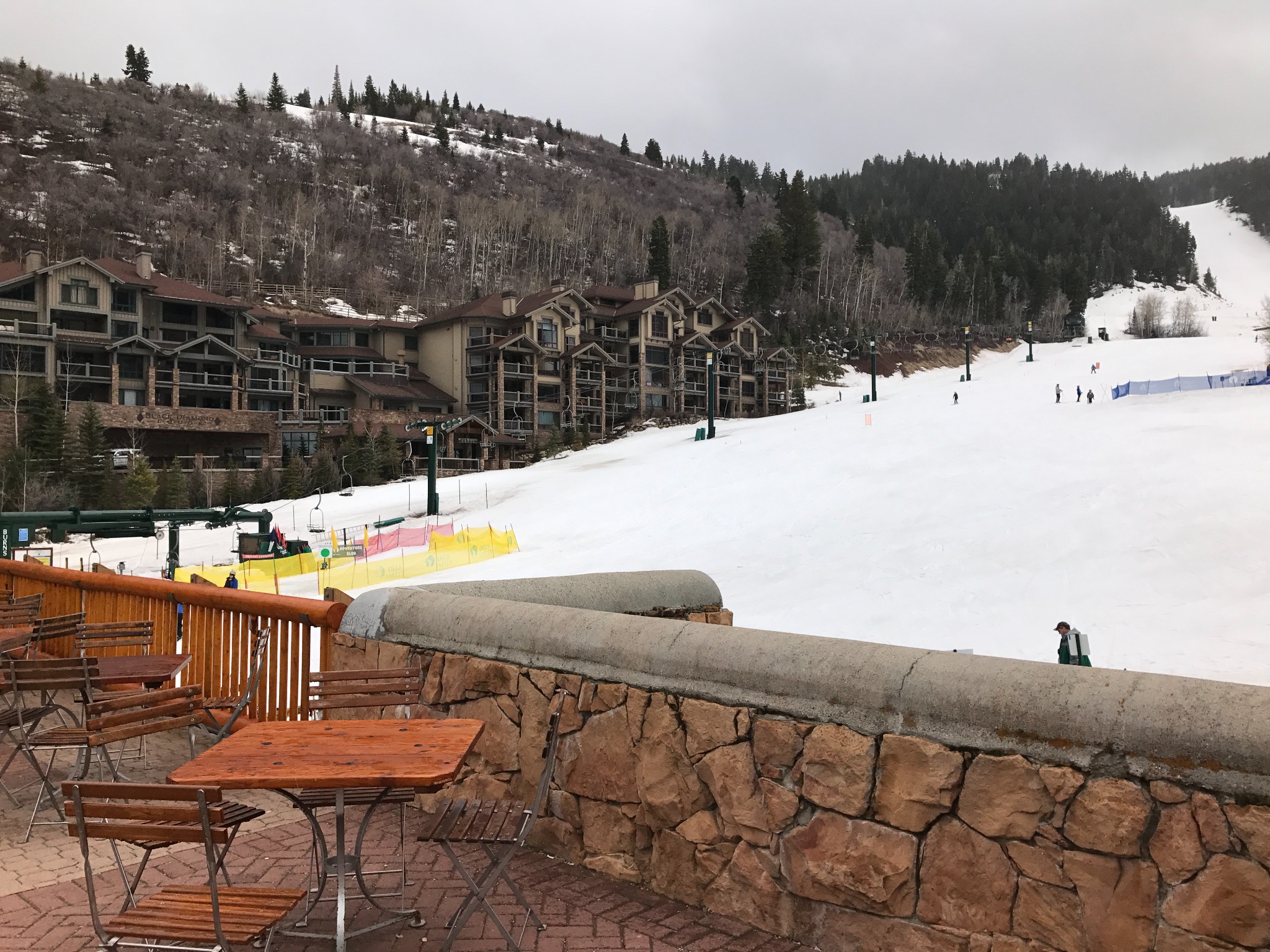 アメリカ・ユタ州DEER VALLEY RESORTのゲレンデとロッジ